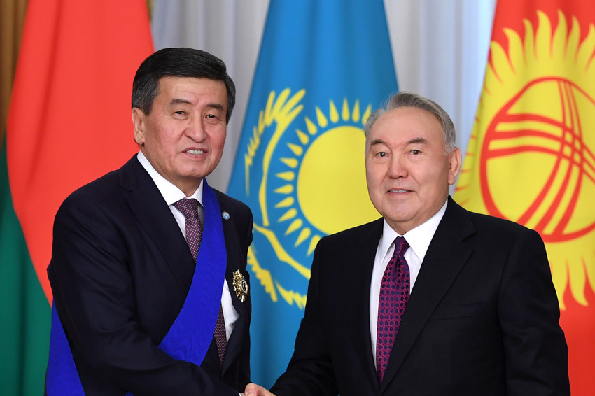ELBASY QYRǴYZ PREZIDENTİNİŃ ÓŃİRİNE "QR TUŃǴYSH PREZIDENTİ—ELBASY NURSULTAN NAZARBAEV" ORDENİN TAQTY