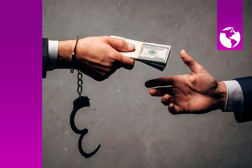 «الماتى تازالىق» باسشىسى ۇستالدى - انتيكور
