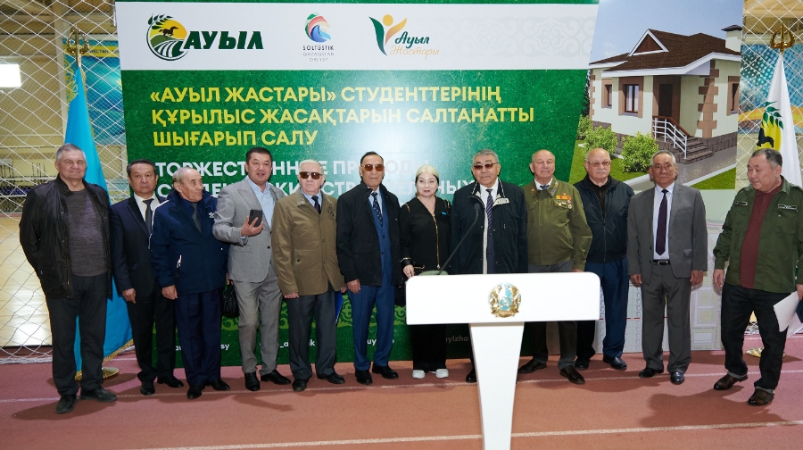 Stýdenttik qurylys jasaqtary sý tasqynynan zardap shekkenderge úı salyp beredi