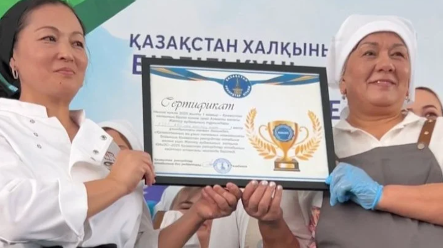 Қазақстанның ең ұзын лағманы: Алматыда жаңа рекорд орнатылды