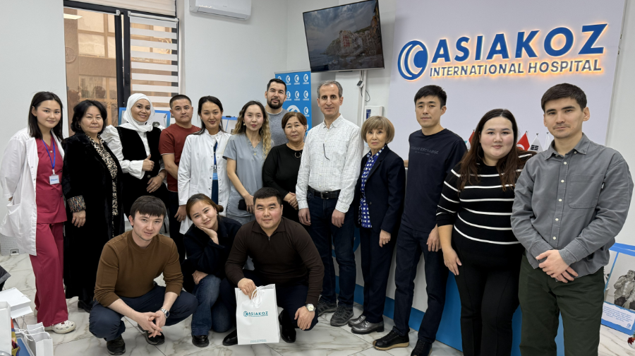 Ақтауда «Asiakoz» клиникасында маңғыстаулық офтальмологтардың кездесуі өтті