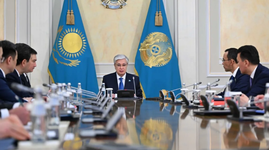 Президент көлік саласындағы кемшіліктер үшін министрге сөгіс берді