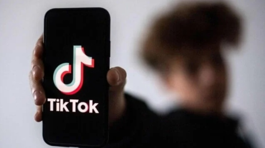 TikTok-qa 14,1 mln qazaqstandyq tirkelgen - depýtattar oǵan shekteý qoıýdy usyndy
