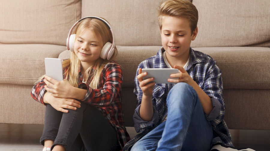 Көрермен бар, контент жоқ: YouTube-тағы бала көңілдің бос кеңістігі