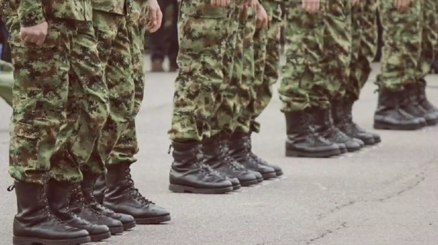 2025 jyly 40 myńnan asa adam áskerge shaqyrylady