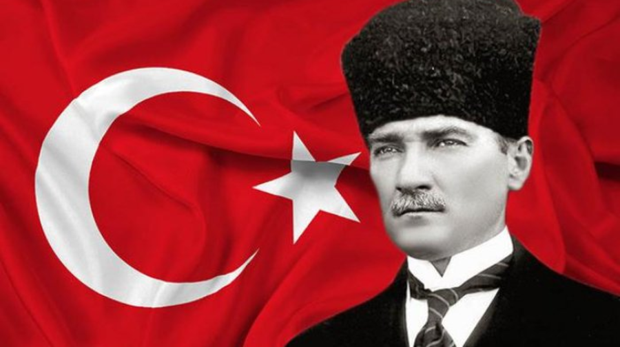 BÚGİN TÚRKIADAǴY MUSTAFA KEMAL ATATÚRİK BASTAǴAN ULT-AZATTYQ KÚRESKE 100 JYL BOLDY